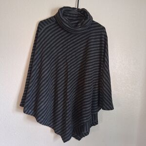 Soft Surroundings Capsule Wardrobe Presley Cowl Neck Poncho OS Cozy Fall Staple